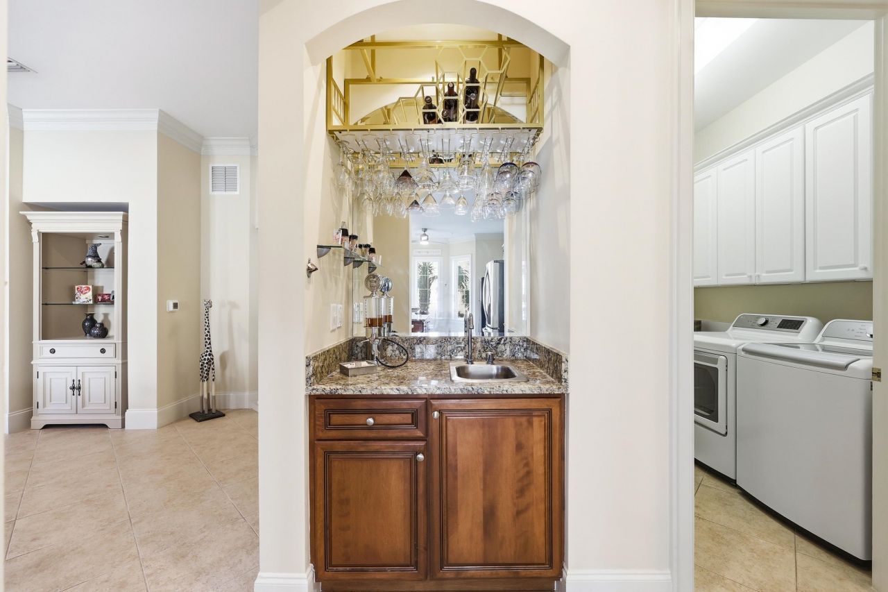 8560 San Marcello Dr. Photo 13