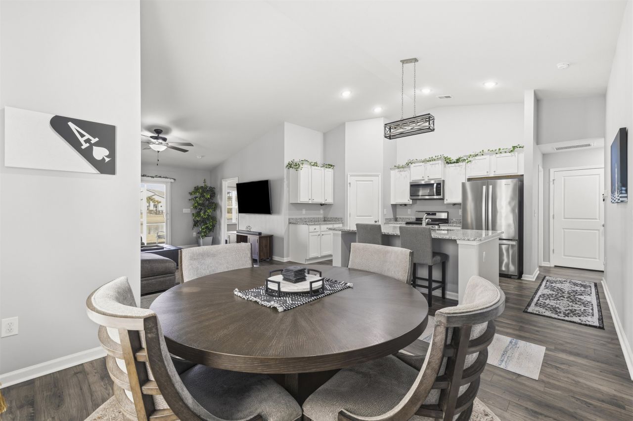 1807 Berkley Village Loop Photo 16