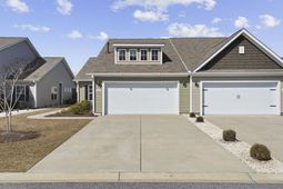 1807 Berkley Village Loop photo 4