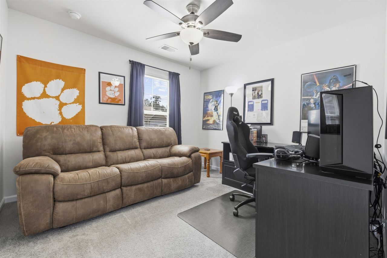 1807 Berkley Village Loop Photo 22