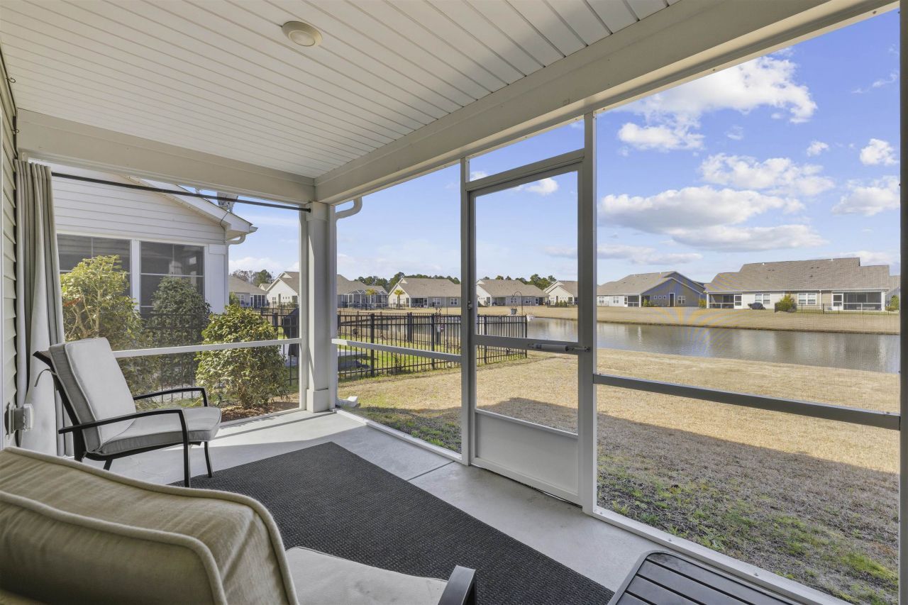 1807 Berkley Village Loop Photo 28