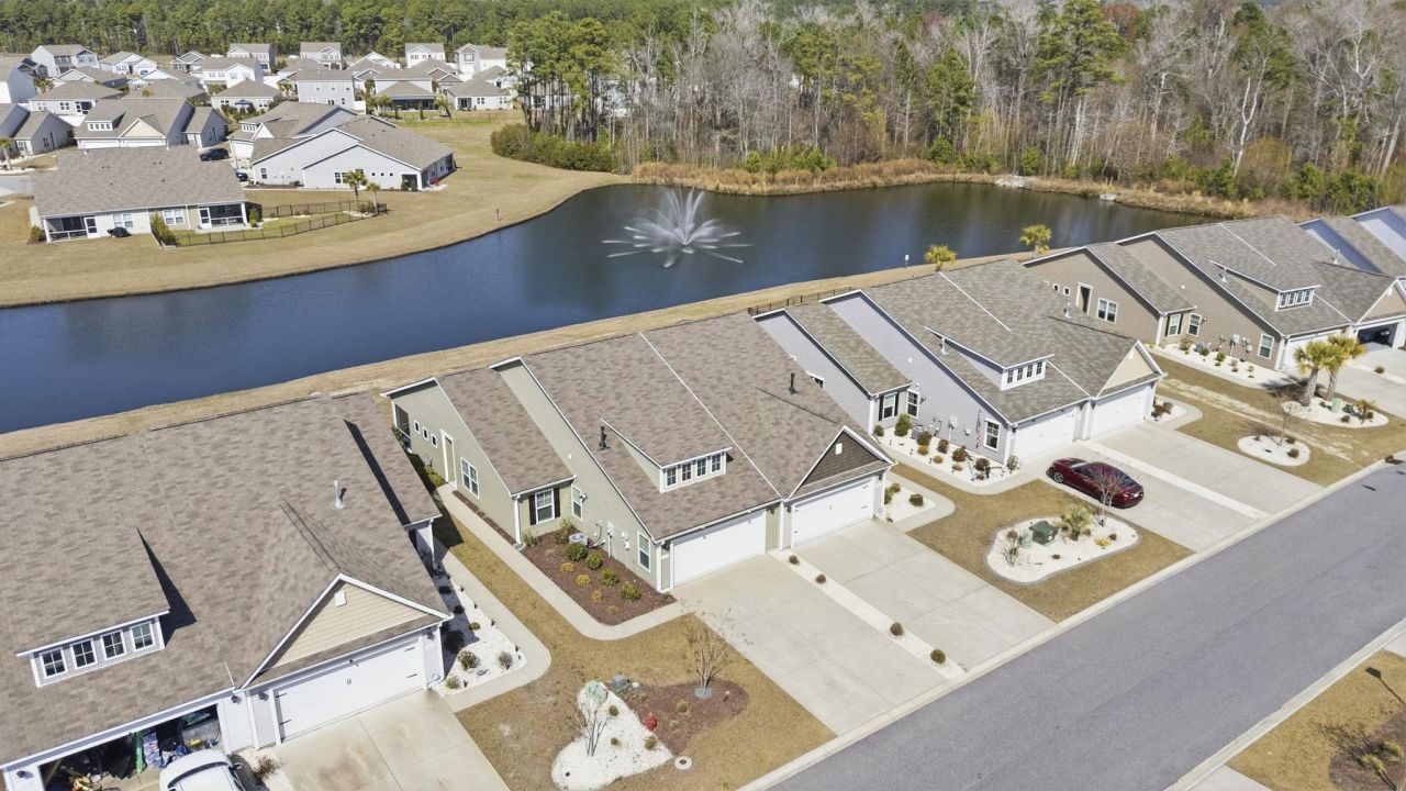 1807 Berkley Village Loop Photo 3