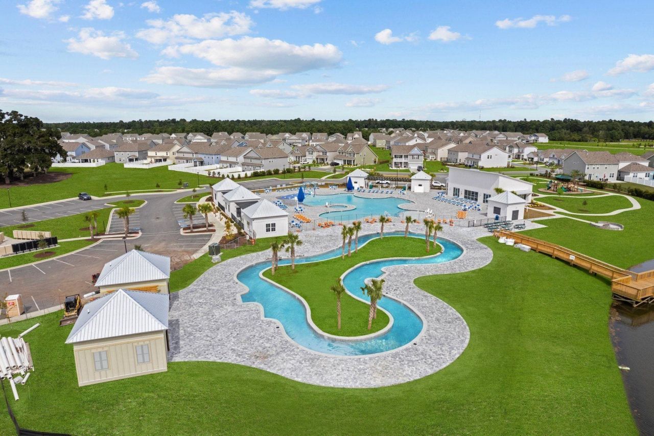 1807 Berkley Village Loop Photo 40