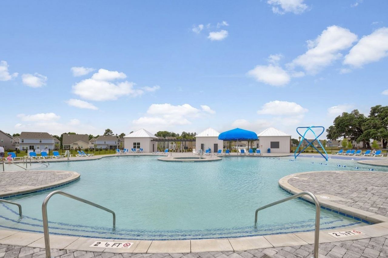 1807 Berkley Village Loop Photo 44