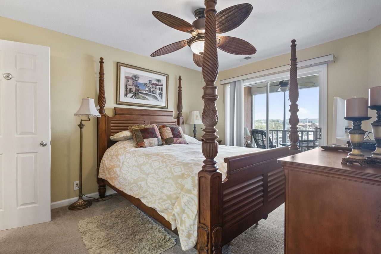 4633 Lightkeepers Way Photo 26