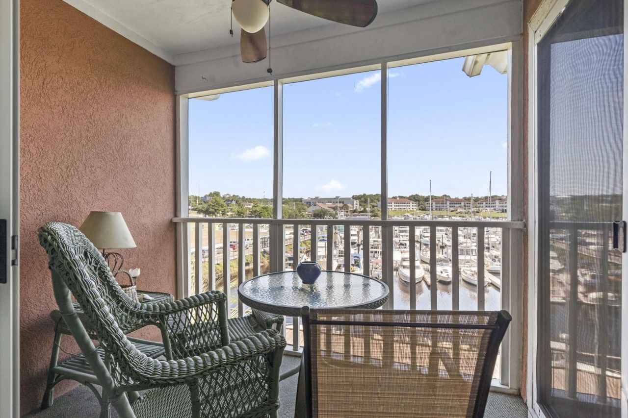 4633 Lightkeepers Way Photo 30