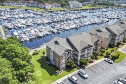 4633 Lightkeepers Way photo 4