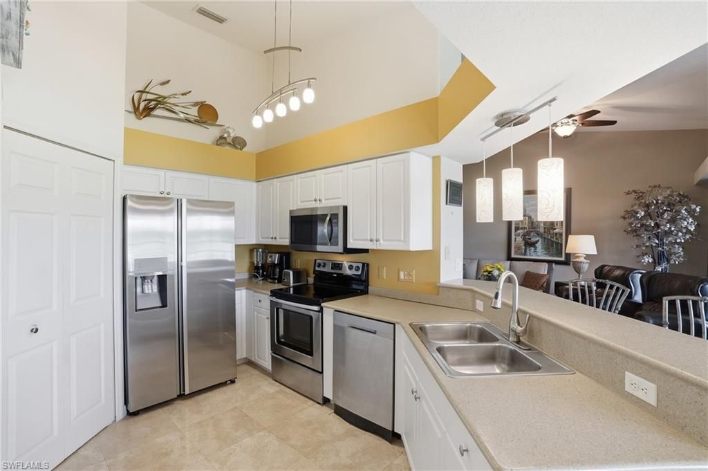 26681 Bonita Fairways Blvd , Unit 204, Bonita Springs, FL 34135 Photo