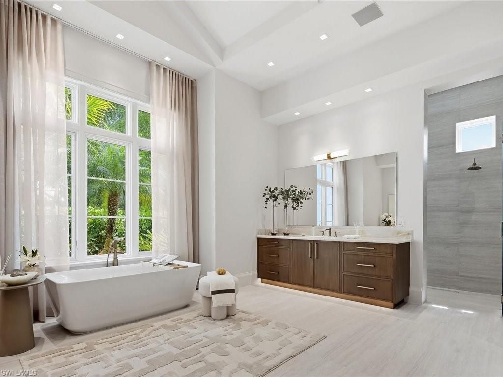 117 West St , Naples, FL 34108 Photo