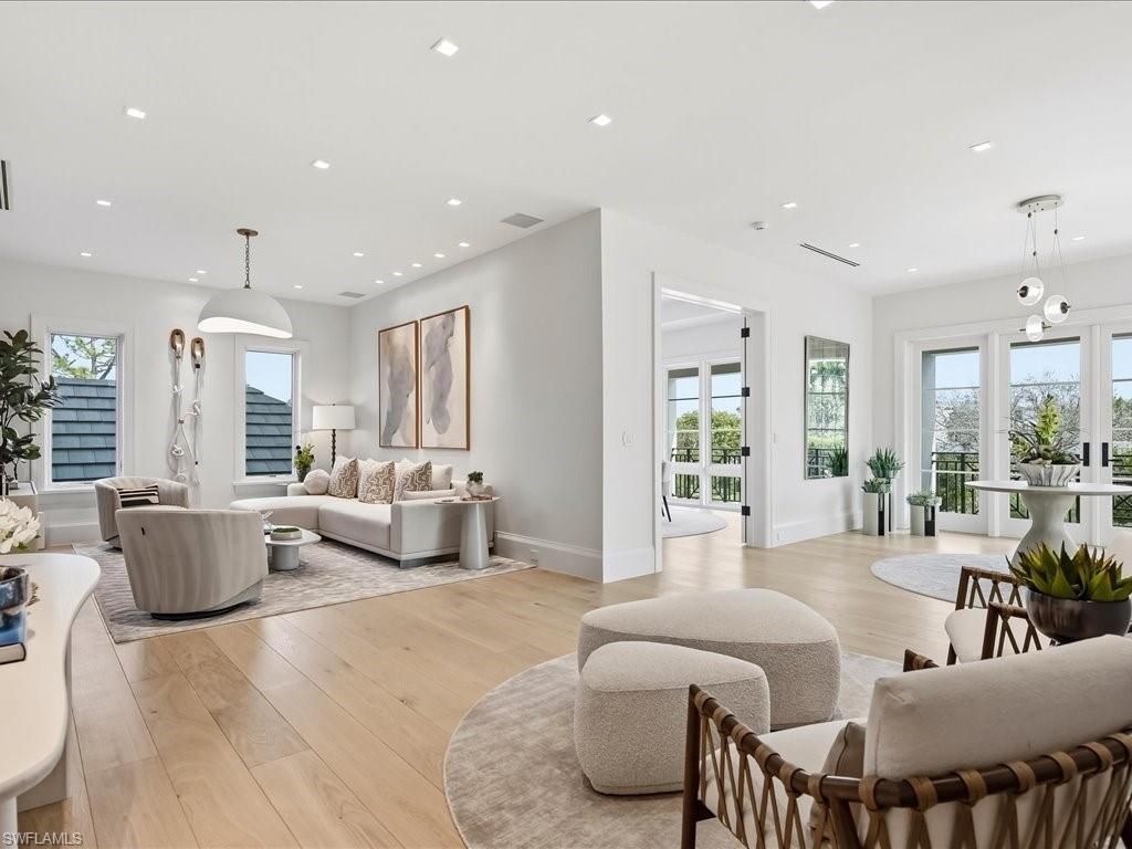 117 West St , Naples, FL 34108 Photo