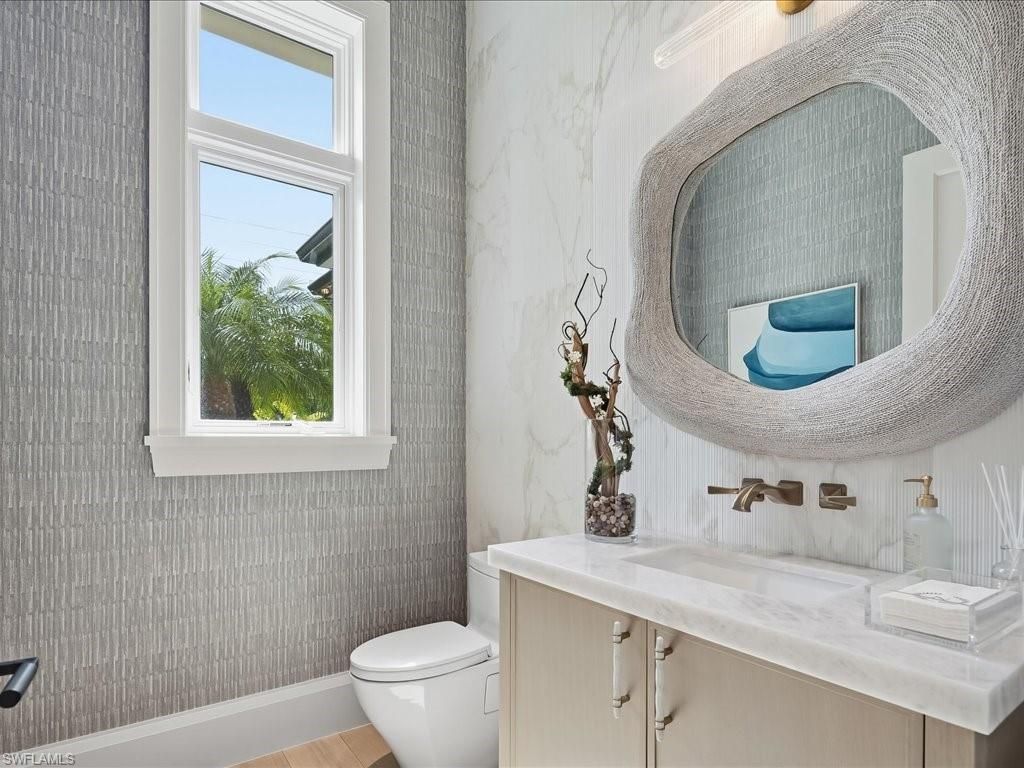 117 West St , Naples, FL 34108 Photo