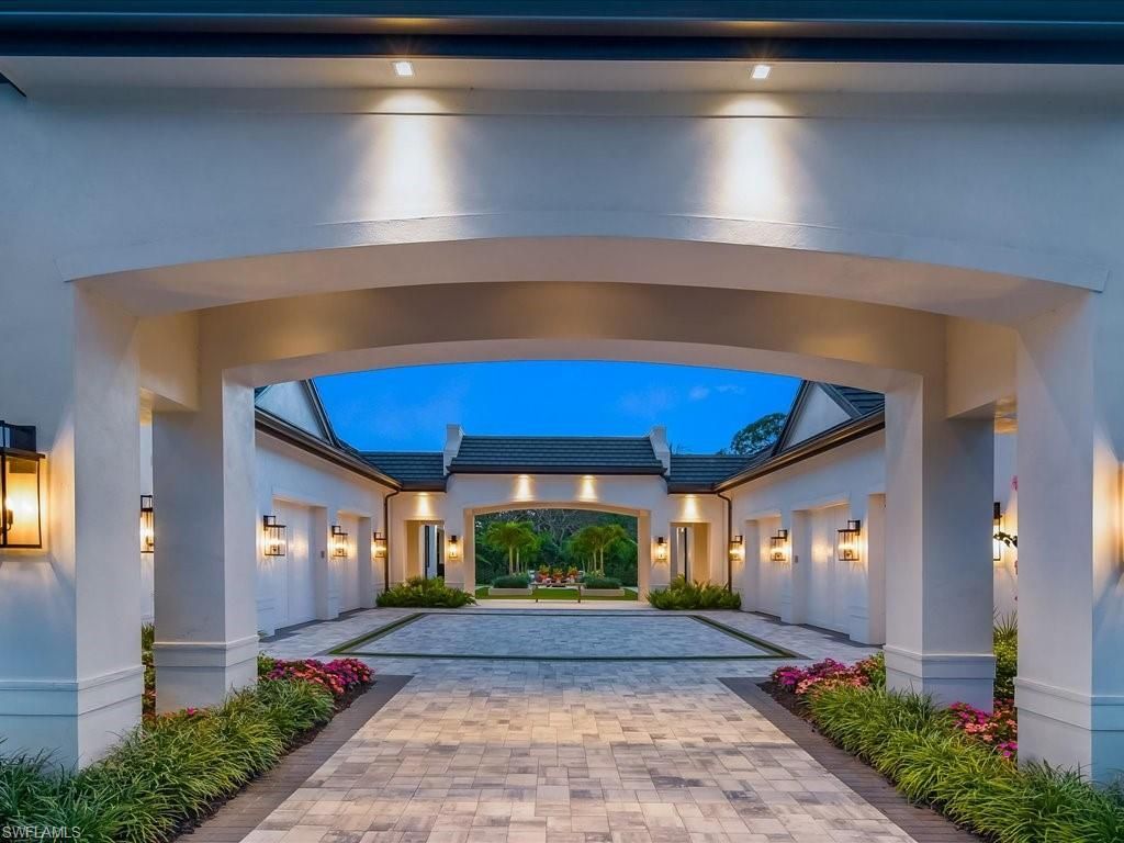 117 West St , Naples, FL 34108 Photo