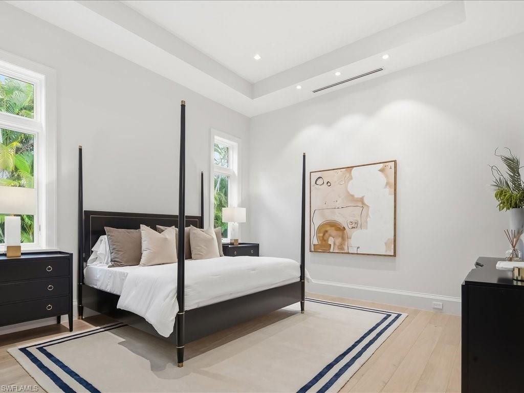 117 West St , Naples, FL 34108 Photo