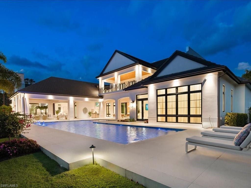 117 West St , Naples, FL 34108 Photo