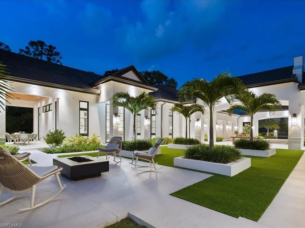 117 West St , Naples, FL 34108 Photo