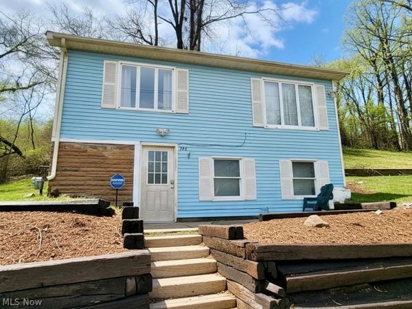 173 Portage Lakes Drive , Akron, OH 44319