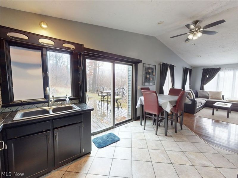 173 Portage Lakes Drive , Akron, OH 44319 Photo 10