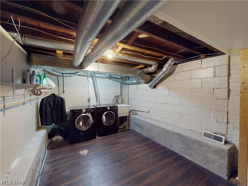 173 Portage Lakes Drive , Akron, OH 44319 Photo 22