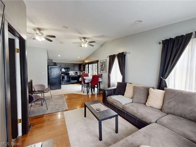 173 Portage Lakes Drive , Akron, OH 44319 Photo 7