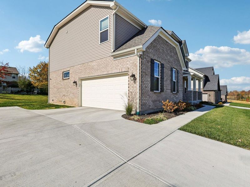 3135 Chipping Camden, Latonia, KY 41015 Photo 2