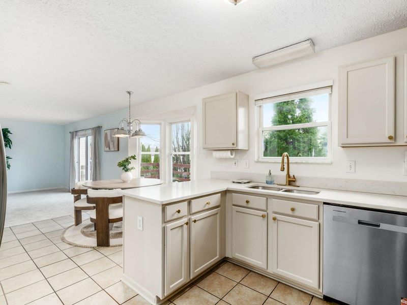 2314 Brisum Way , Hilliard, OH 43026 Photo 10