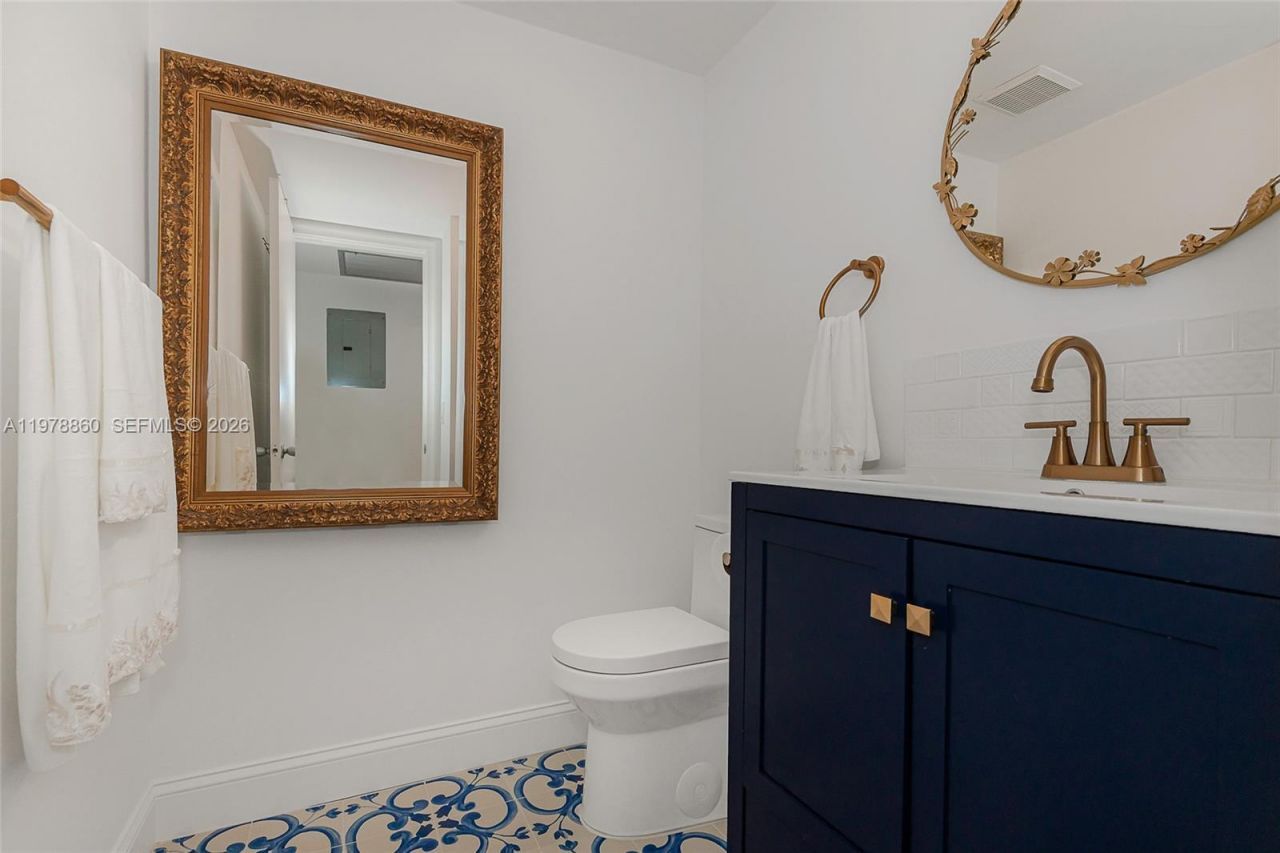 300 SW 134th Way , Unit 212E, Pembroke Pines, FL 33027 Photo