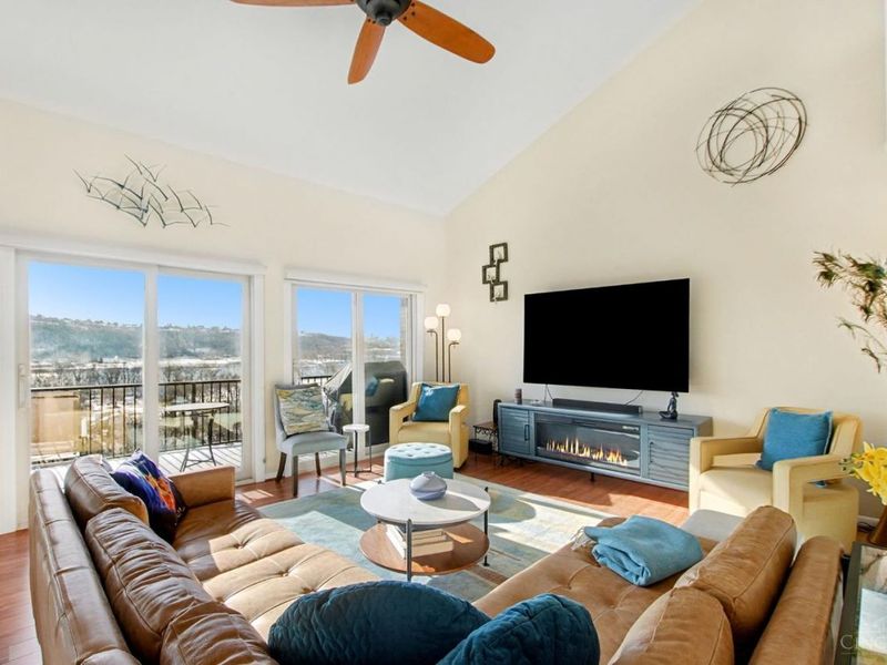 3304 Columbia Parkway, Unit 3, Cincinnati, OH 45226 Photo 4