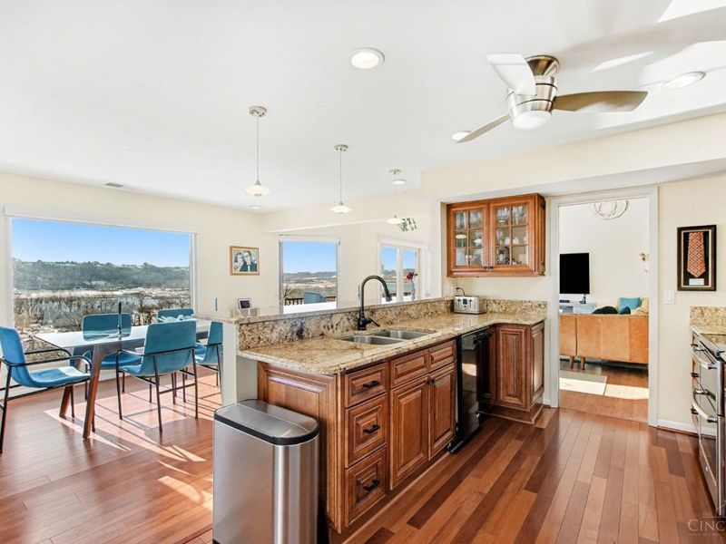 3304 Columbia Parkway, Unit 3, Cincinnati, OH 45226 Photo 9