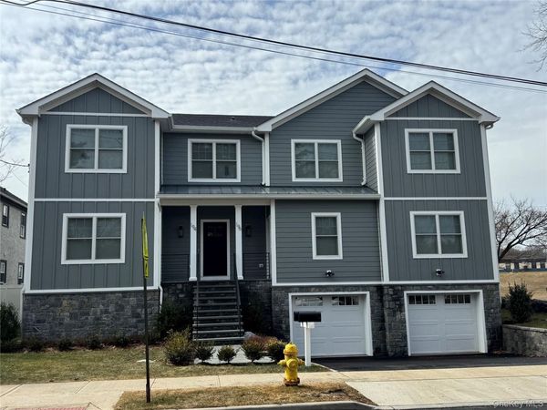 194 Nelson Avenue , Harrison, NY 10528