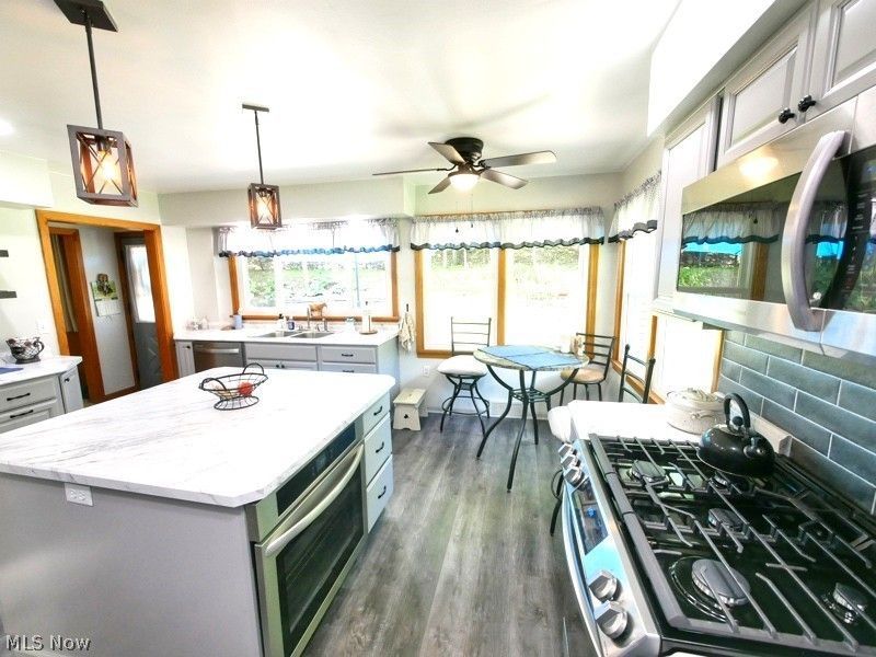 575 East Street , East Palestine, OH 44413 Photo 16