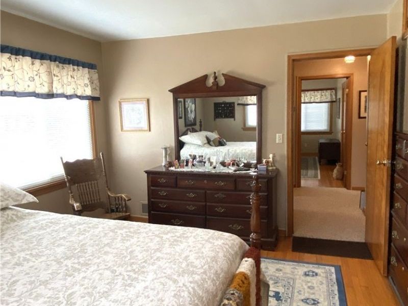 575 East Street , East Palestine, OH 44413 Photo 29