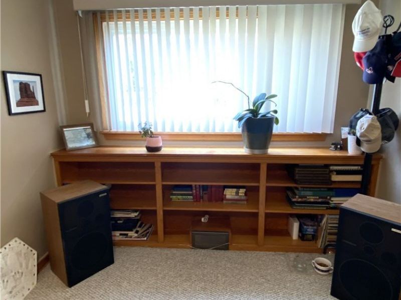 575 East Street , East Palestine, OH 44413 Photo 33