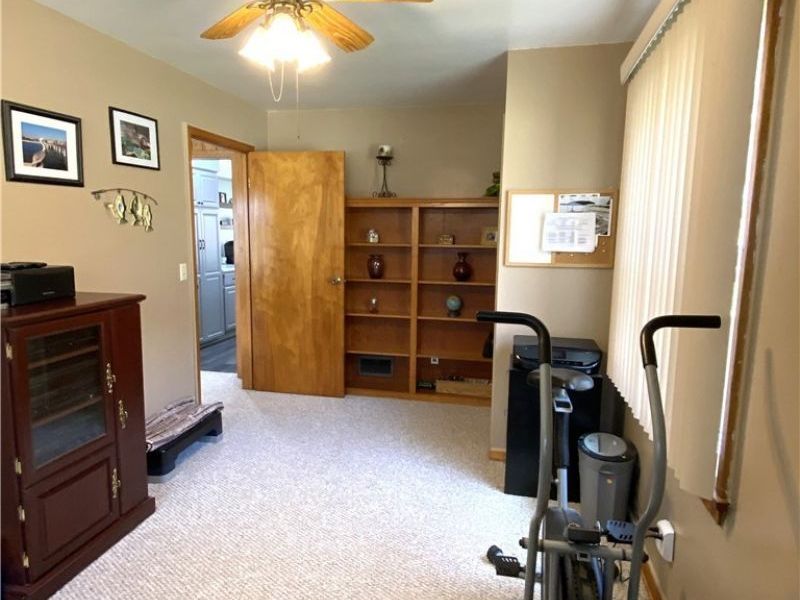 575 East Street , East Palestine, OH 44413 Photo 34