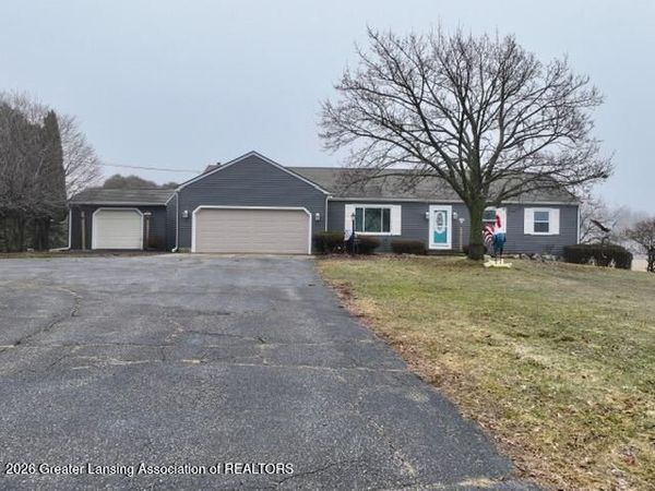 307 Ives Road, Mason, MI 48854