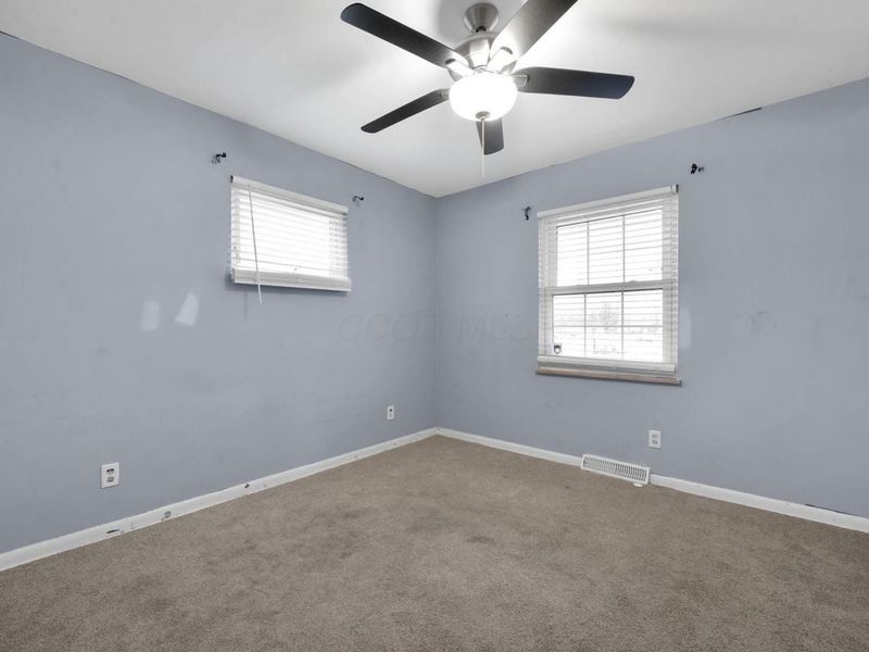 1370 Erickson Road , Columbus, OH 43227 Photo 17