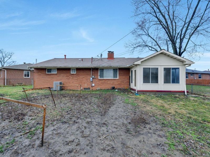 1370 Erickson Road , Columbus, OH 43227 Photo 25