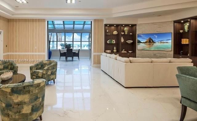 6917 Collins Ave, Unit 622, Miami Beach, FL 33141 Photo