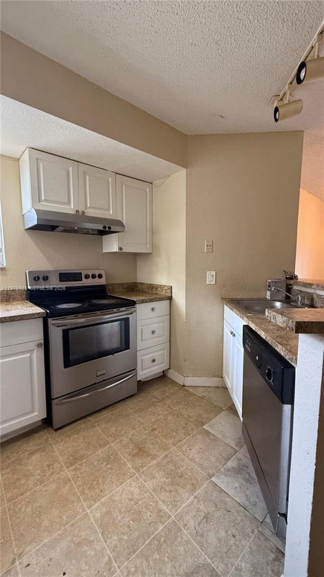 1401 Village Blvd, Unit 517, West Palm Beach, FL 33409 Photo