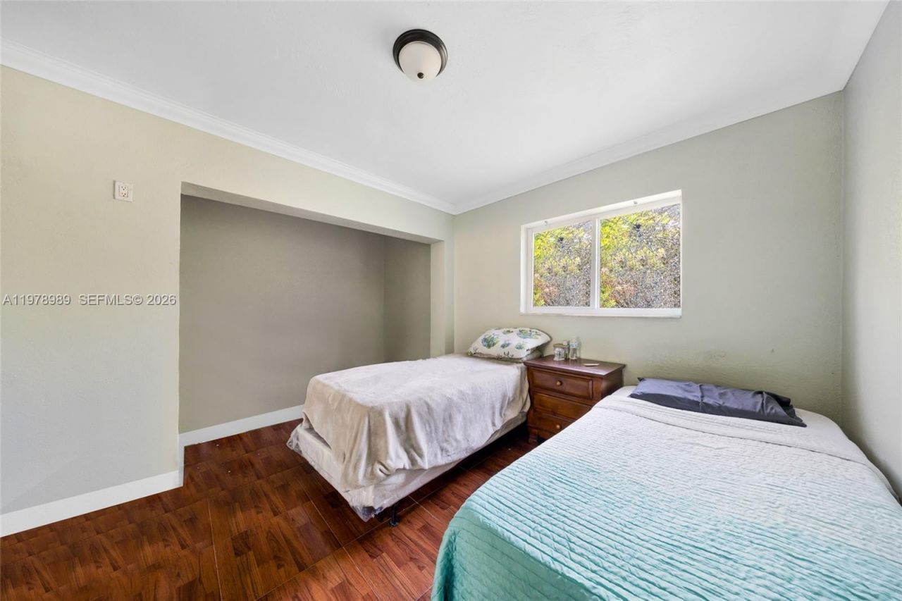 12090 NW 12th Ave , North Miami, FL 33168 Photo