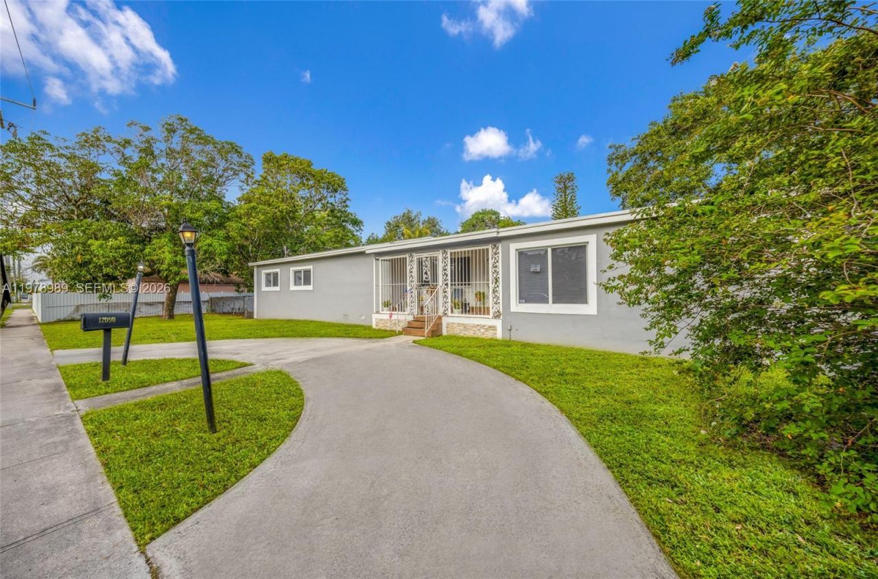12090 NW 12th Ave , North Miami, FL 33168 Photo