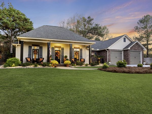 30 Ridgeside, Hattiesburg, MS 39402