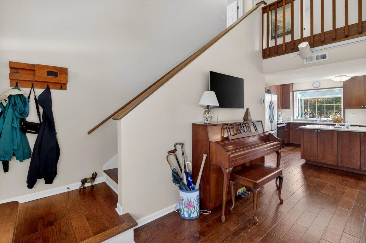 1440 Oak Landing Road Photo 10