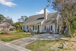 1440 Oak Landing Road photo 4