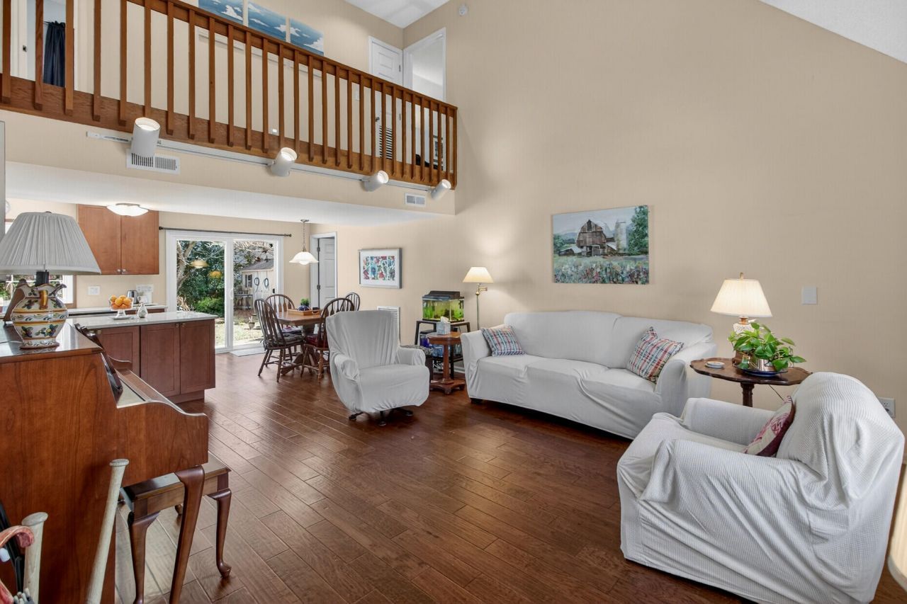 1440 Oak Landing Road Photo 8