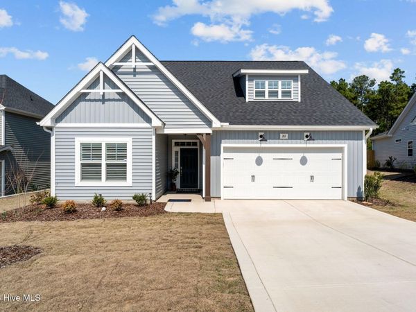 207 Rough Ridge Trail, Unit 13, Aberdeen, NC 28315