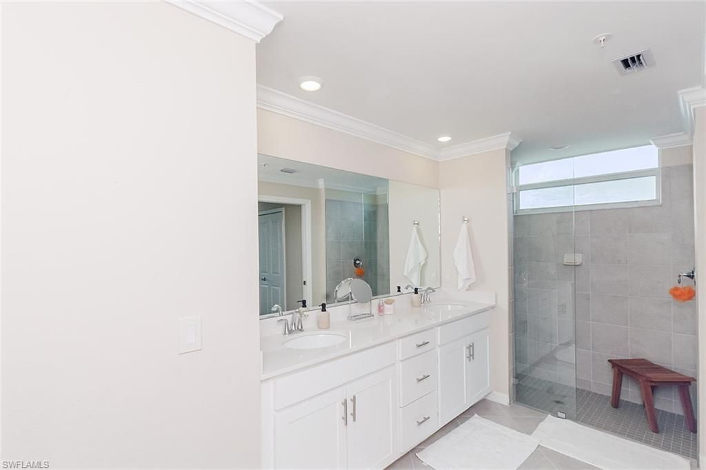 5467 Double Eagle Cir, Unit 3211, Ave Maria, FL 34142 Photo