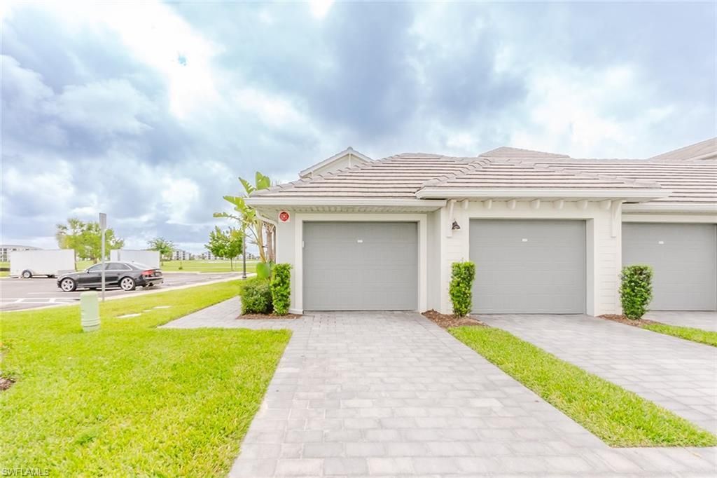 5467 Double Eagle Cir, Unit 3211, Ave Maria, FL 34142 Photo