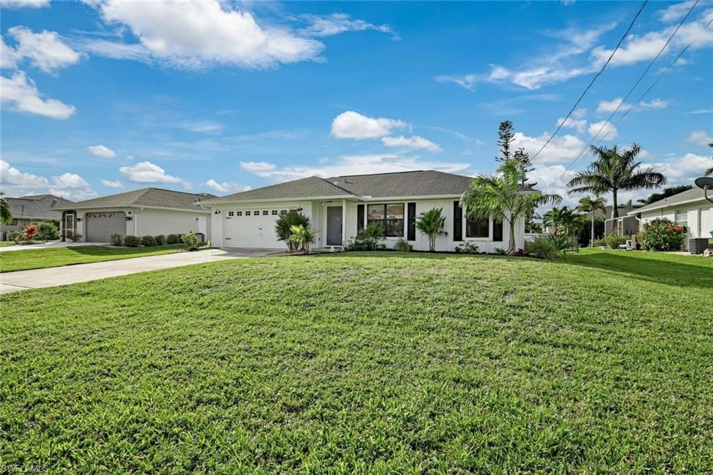 1828 SW 47th St , Cape Coral, FL 33914 Photo