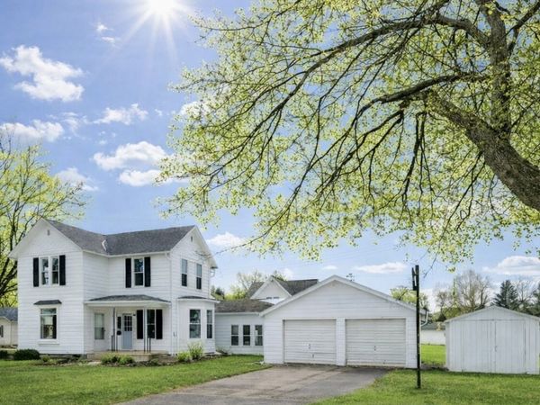 406 W Balsam Street , Forreston, IL 61030