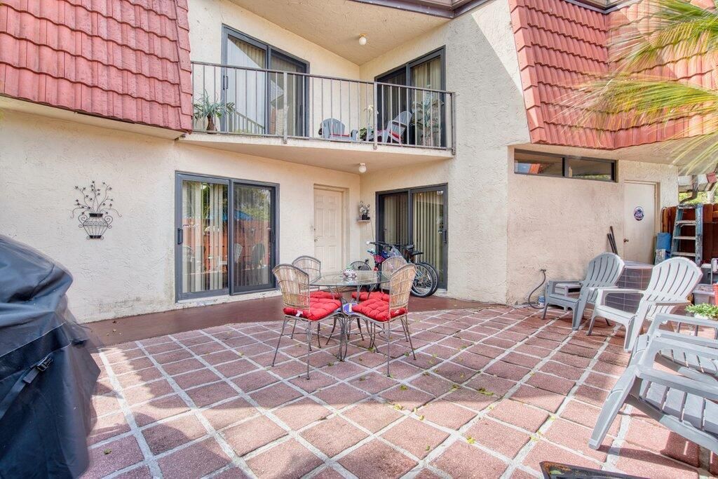 3838 Victoria Drive, West Palm Beach, FL 33406 Photo